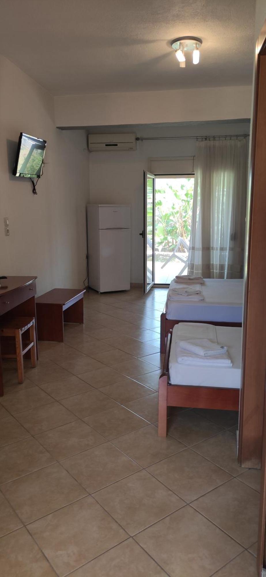 Kiparissis Apartments Kriopigi Dış mekan fotoğraf