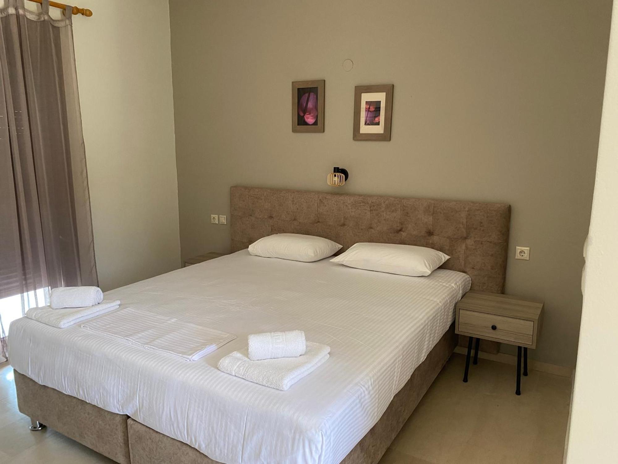 Kiparissis Apartments Kriopigi Dış mekan fotoğraf