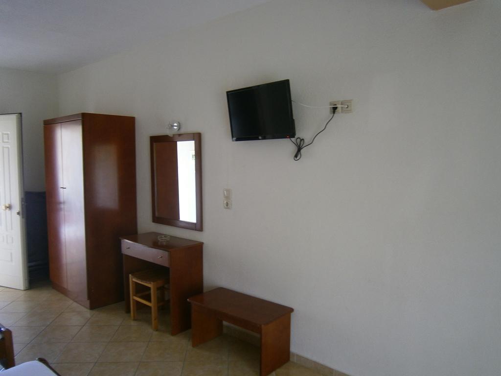 Kiparissis Apartments Kriopigi Dış mekan fotoğraf