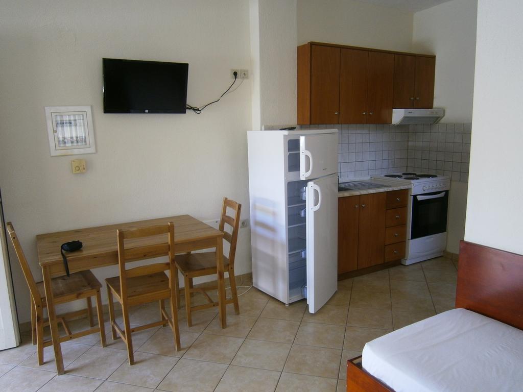 Kiparissis Apartments Kriopigi Dış mekan fotoğraf