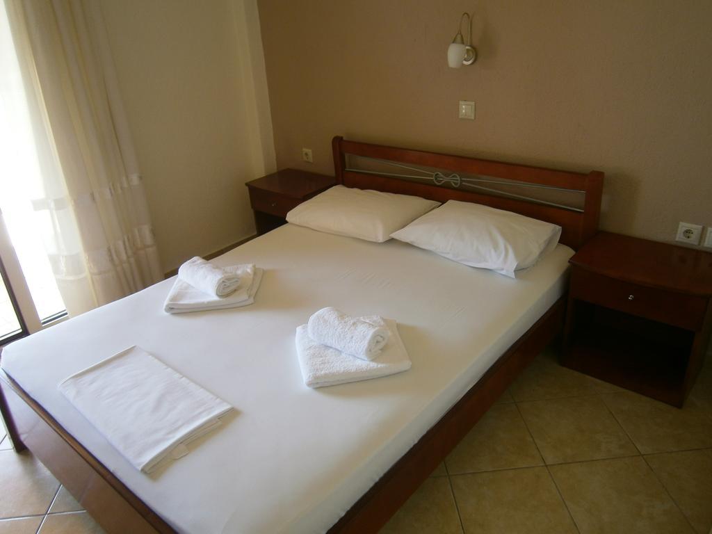 Kiparissis Apartments Kriopigi Dış mekan fotoğraf