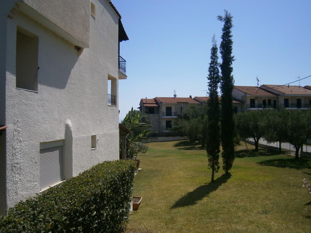Kiparissis Apartments Kriopigi Dış mekan fotoğraf
