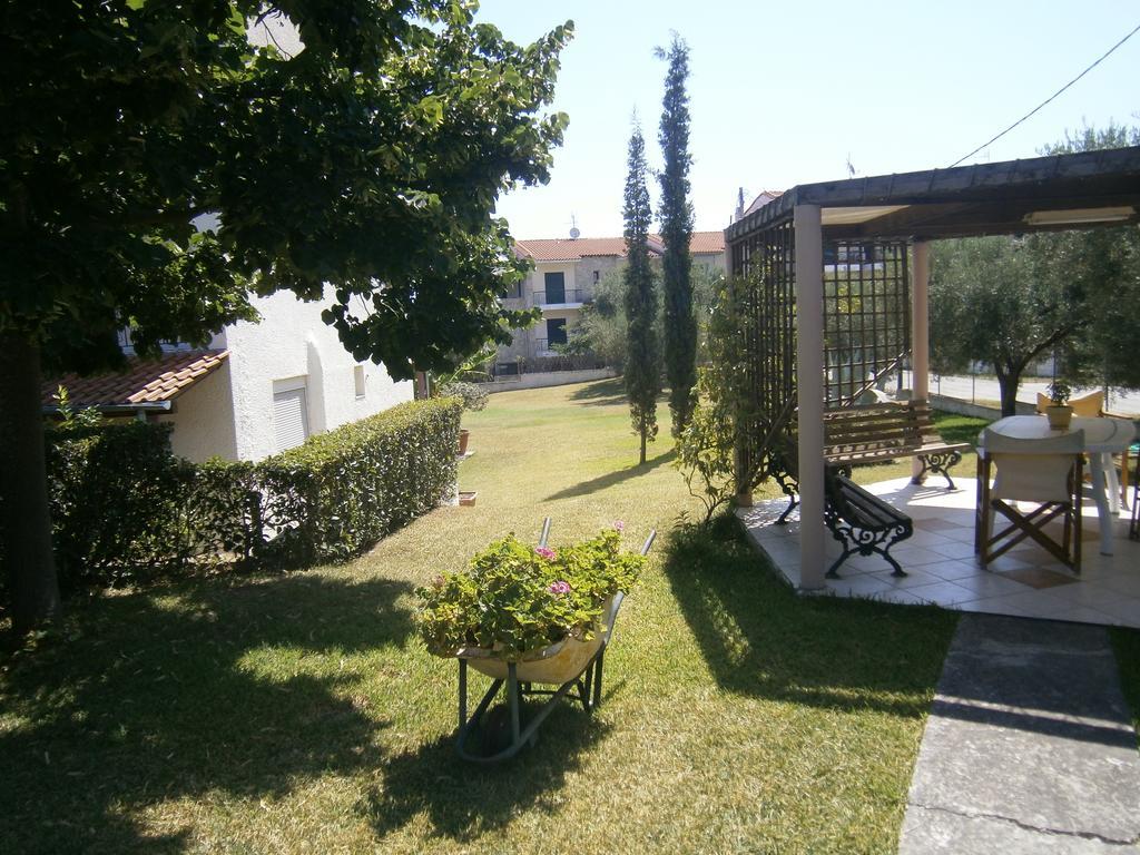 Kiparissis Apartments Kriopigi Dış mekan fotoğraf
